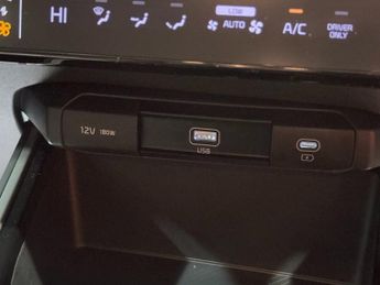 KIA NIRO 1.6h GDi 2 SUV 5dr Petrol Hybrid DCT Euro 6 (s/s) (139 bhp)