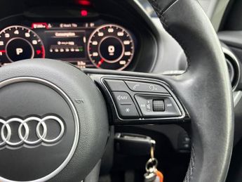 AUDI Q2 1.5 TFSI CoD 35 Sport SUV 5dr Petrol S Tronic Euro 6 (s/s) (150 
