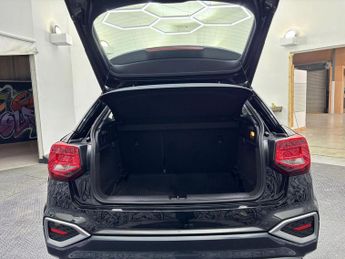 AUDI Q2 1.5 TFSI CoD 35 Sport SUV 5dr Petrol S Tronic Euro 6 (s/s) (150 