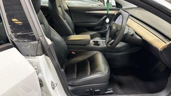 TESLA Model 3 (Dual Motor) Long Range Saloon 4dr Electric Auto 4WDE (346 ps)
