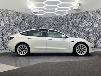 TESLA Model 3 (Dual Motor) Long Range Saloon 4dr Electric Auto 4WDE (346 ps)