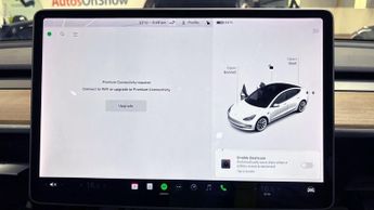TESLA Model 3 (Dual Motor) Long Range Saloon 4dr Electric Auto 4WDE (346 ps)