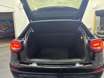 AUDI Q2 1.5 TFSI CoD 35 Sport SUV 5dr Petrol Manual Euro 6 (s/s) (150 ps