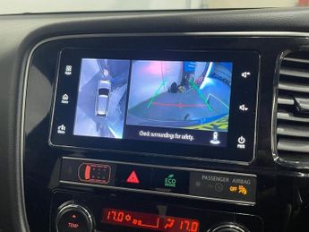 MITSUBISHI OUTLANDER 2.4h TwinMotor 13.8kWh 5hs SUV 5dr Petrol Plug-in Hybrid CVT 4WD