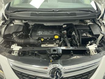 VAUXHALL ZAFIRA TOURER 1.4i Turbo Energy MPV 5dr Petrol Manual Euro 6 (140 ps) - AA INS