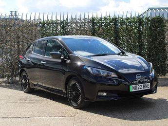 NISSAN LEAF 39kWh N-Connecta Hatchback 5dr Electric Auto (150 ps)