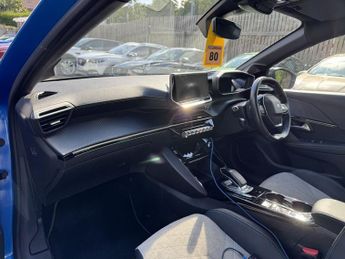 PEUGEOT E-208 50kWh GT Hatchback 5dr Electric Auto (136 ps)
