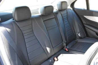 MERCEDES-BENZ E-CLASS 2.0 E220d SE Saloon 4dr Diesel G-Tronic+ Euro 6 (s/s) (194 ps)