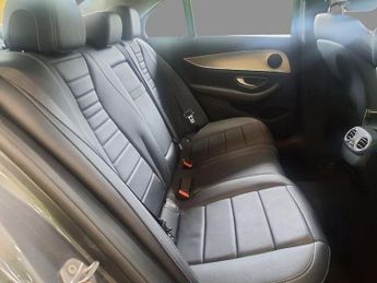 MERCEDES-BENZ E-CLASS 2.0 E220d SE Saloon 4dr Diesel G-Tronic+ Euro 6 (s/s) (194 ps)