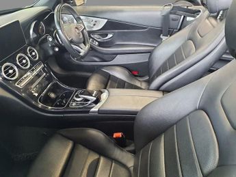 MERCEDES-BENZ C-CLASS 2.1 C220d AMG Line (Premium Plus) Cabriolet 2dr Diesel G-Tronic+