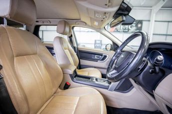 LAND ROVER DISCOVERY SPORT 2.0 TD4 HSE SUV 5dr Diesel Auto 4WD Euro 6 (s/s) (180 ps)