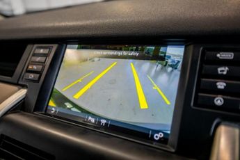 LAND ROVER DISCOVERY SPORT 2.0 TD4 HSE SUV 5dr Diesel Auto 4WD Euro 6 (s/s) (180 ps)