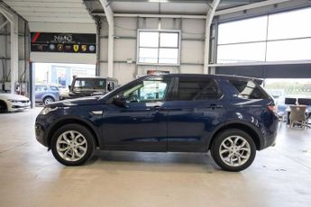 LAND ROVER DISCOVERY SPORT 2.0 TD4 HSE SUV 5dr Diesel Auto 4WD Euro 6 (s/s) (180 ps)