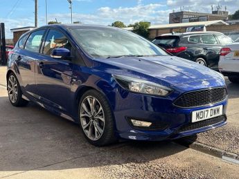 Ford Focus 1.0T EcoBoost ST-Line Hatchback 5 Door Petrol Manual Blue Euro 6