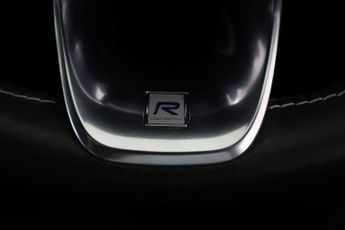 VOLVO XC40 2.0 D3 R-Design Auto Euro 6 (s/s) 5dr