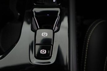 VOLVO XC40 2.0 D3 R-Design Auto Euro 6 (s/s) 5dr