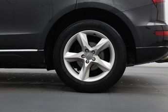 AUDI Q5 2.0 TFSI SE SUV 5dr Petrol Tiptronic quattro Euro 6 (s/s) (230 p