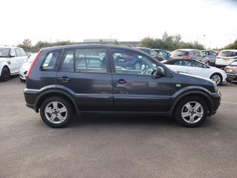 FORD FUSION 1.6 Zetec Hatchback 5dr Petrol Automatic (179 g/km, 99 bhp)
