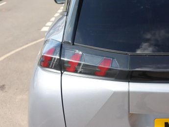 PEUGEOT 2008 1.2 PureTech Allure SUV 5dr Petrol EAT Euro 6 (s/s) (130 ps)