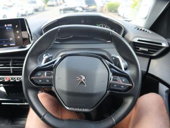 PEUGEOT 2008 1.2 PureTech Allure SUV 5dr Petrol EAT Euro 6 (s/s) (130 ps)