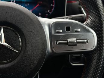 MERCEDES-BENZ A-CLASS 1.3 A180 AMG Line (Executive) Hatchback 5dr Petrol 7G-DCT Euro 6
