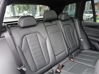 BMW IX3 80kWh Premier Edition Pro SUV 5dr Electric Auto (286 ps)