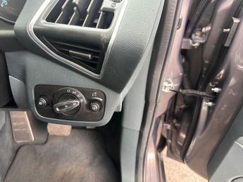 FORD C-MAX 2.0 TDCi Titanium X MPV 5dr Diesel Powershift Euro 5 (163 ps)