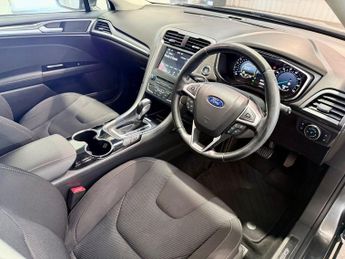 FORD MONDEO DIESEL ESTATE 2.0 TDCi ST-2 Estate 5dr Diesel Manual Euro 6 (s/s) (185 ps)