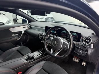 MERCEDES-BENZ A-CLASS 2.0 A200d AMG Line (Premium 2) Saloon 4dr Diesel 8G-DCT Euro 6 (