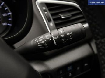 SUZUKI S-CROSS 1.5h Motion SUV 5dr Petrol Hybrid AGS Euro 6 (s/s) (115 ps)