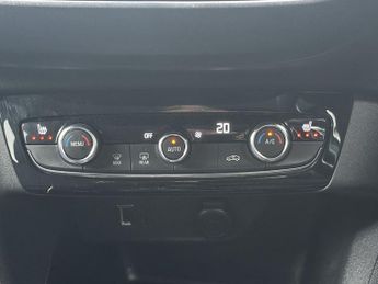 VAUXHALL Corsa Electric 50kWh Elite Nav Premium Hatchback 5dr Electric Auto (7.4Kw Charg