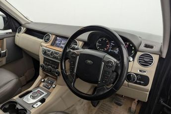 LAND ROVER DISCOVERY 4 3.0 SD V6 HSE SUV 5dr Diesel Auto 4WD Euro 6 (s/s) (256 bhp)