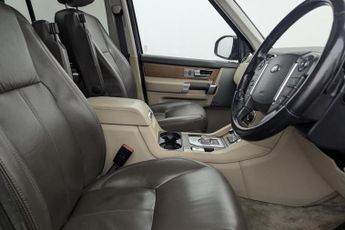 LAND ROVER DISCOVERY 4 3.0 SD V6 HSE SUV 5dr Diesel Auto 4WD Euro 6 (s/s) (256 bhp)