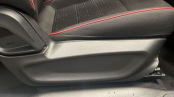 FIAT 500e C 42kWh RED Convertible 2dr Electric Auto (118 ps)
