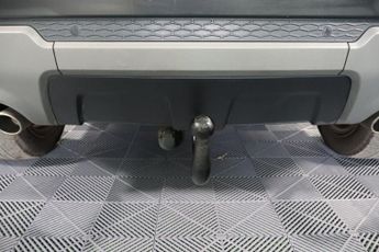 LAND ROVER RANGE ROVER EVOQUE 2.0 TD4 SE Tech SUV 5dr Diesel Auto 4WD Euro 6 (s/s) (180 ps)