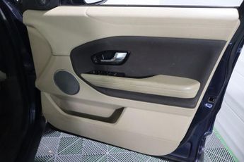 LAND ROVER RANGE ROVER EVOQUE 2.0 TD4 SE Tech SUV 5dr Diesel Auto 4WD Euro 6 (s/s) (180 ps)