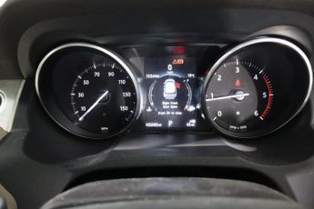 LAND ROVER RANGE ROVER EVOQUE 2.0 TD4 SE Tech SUV 5dr Diesel Auto 4WD Euro 6 (s/s) (180 ps)