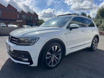 VOLKSWAGEN TIGUAN 2.0 TDI R-Line SUV 5dr Diesel DSG 4Motion Euro 6 (s/s) (150 ps)