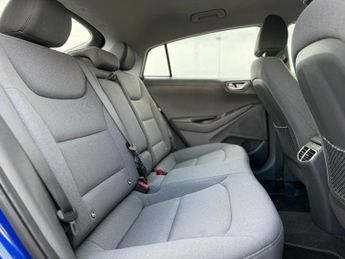 HYUNDAI IONIQ 38.3kWh Premium Hatchback 5dr Electric Auto (136 ps)