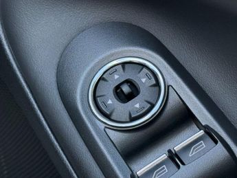 FORD S-MAX 2.0 TDCi Titanium X Sport MPV 5dr Diesel Powershift Euro 5 (163