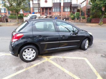 PEUGEOT 207 1.4 Active Hatchback 5dr Petrol Manual Euro 5 (75 ps)