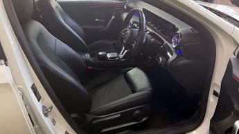 MERCEDES-BENZ A-CLASS 1.5 A180d Sport (Premium) Hatchback 5dr Diesel 7G-DCT Euro 6 (s/