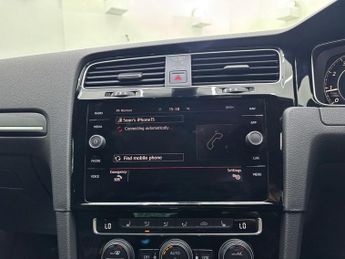 VOLKSWAGEN GOLF 2.0 TSI GPF GTI Performance Hatchback 3dr Petrol DSG Euro 6 (s/s