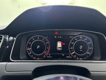 VOLKSWAGEN GOLF 2.0 TSI GPF GTI Performance Hatchback 3dr Petrol DSG Euro 6 (s/s