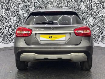 MERCEDES-BENZ 180 1.6 GLA200 SE SUV 5dr Petrol Manual Euro 6 (s/s) (156 ps)