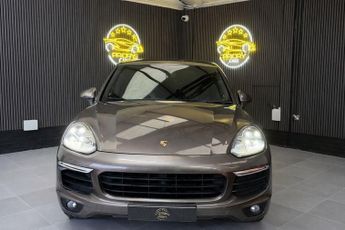 PORSCHE CAYENNE 3.0 V6 E-Hybrid S SUV 5dr Petrol Plug-in Hybrid TiptronicS 4WD E