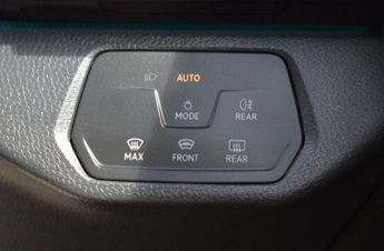 VOLKSWAGEN ID4 ID4 181 Pro Performance 77kWh Life SUV 5dr Electric Auto (204 ps