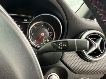 MERCEDES-BENZ A-CLASS 2.1 A200d AMG Line (Premium) Hatchback 5dr Diesel 7G-DCT Euro 6-