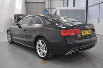 AUDI A5 2.0 TDI S line Coupe 2dr Diesel S Tronic quattro Euro 5 (s/s) (1
