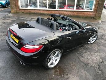 MERCEDES-BENZ SLK 2.1 SLK250 CDI AMG Sport Convertible 2dr Diesel G-Tronic+ Euro 5